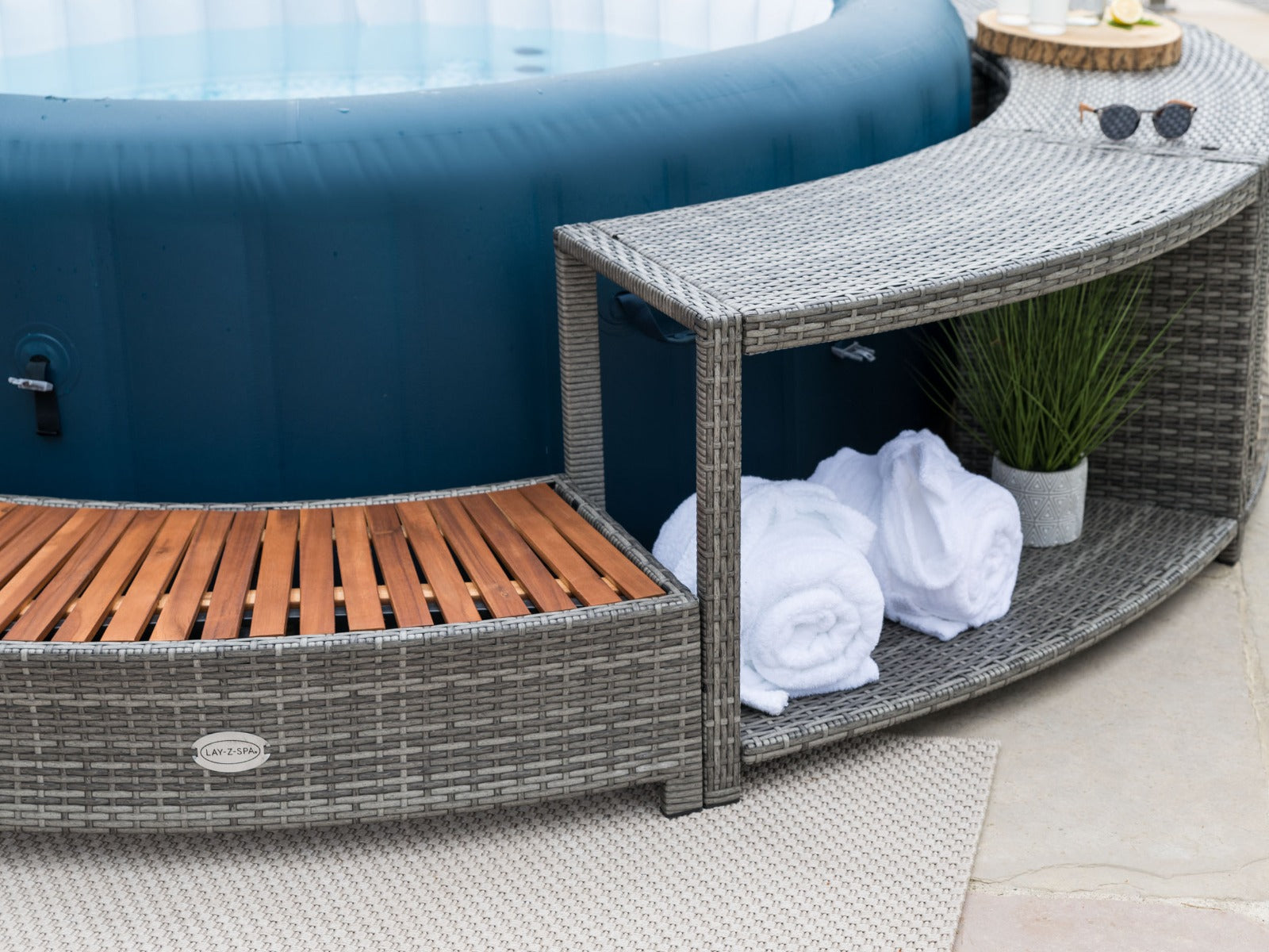 Round Rattan Hot Tub Surround 200cm Grey