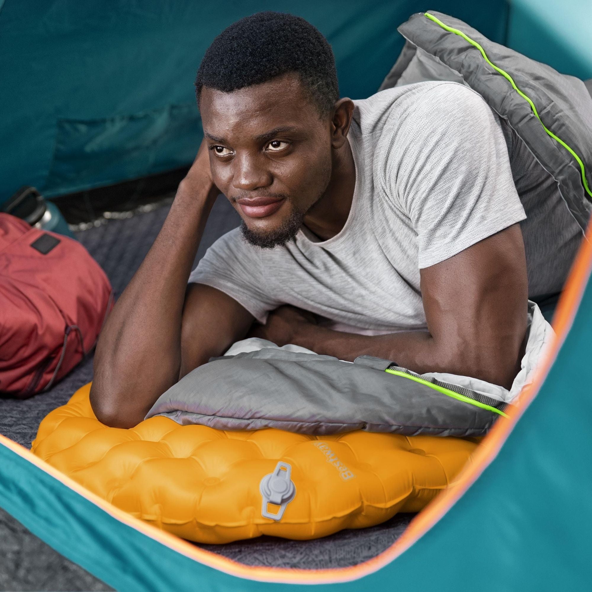 RidgeLite Ultra-Light Insulated Cold Weather Sleeping Pad - Regular