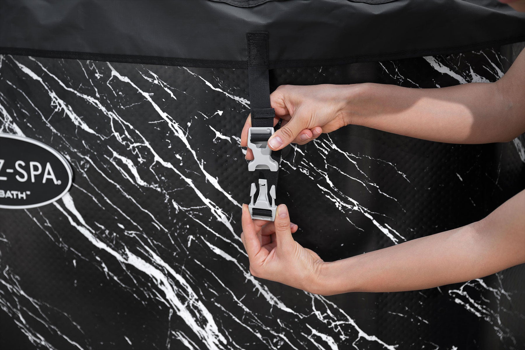 ice bath with accessories