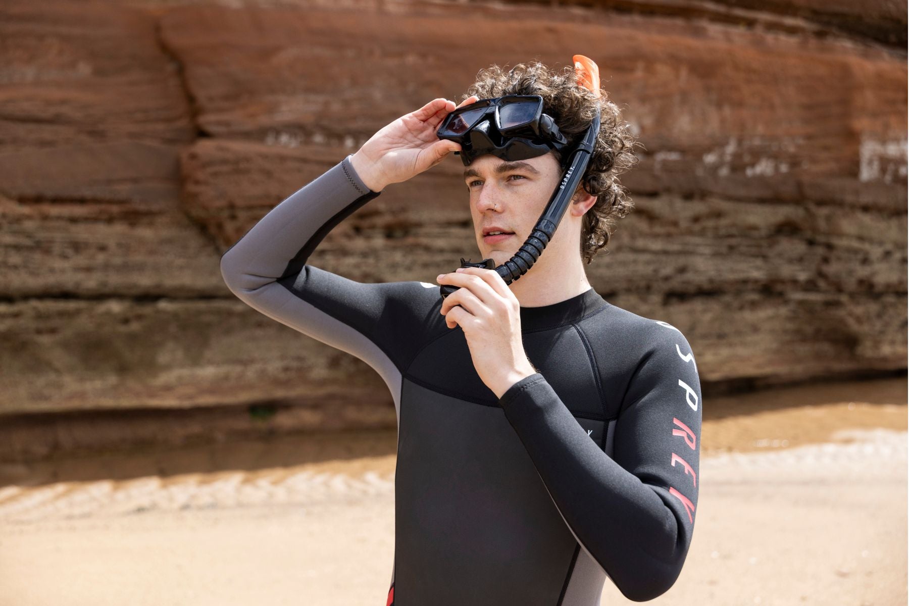 snorkel mask with split lens