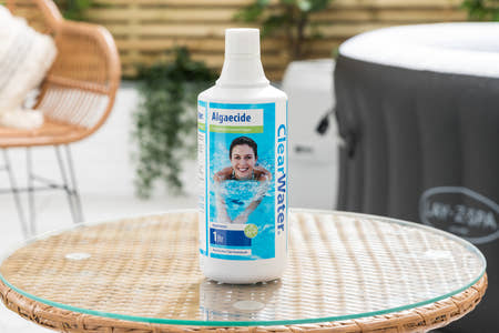 anti-algae treatment for pools and hot tubs