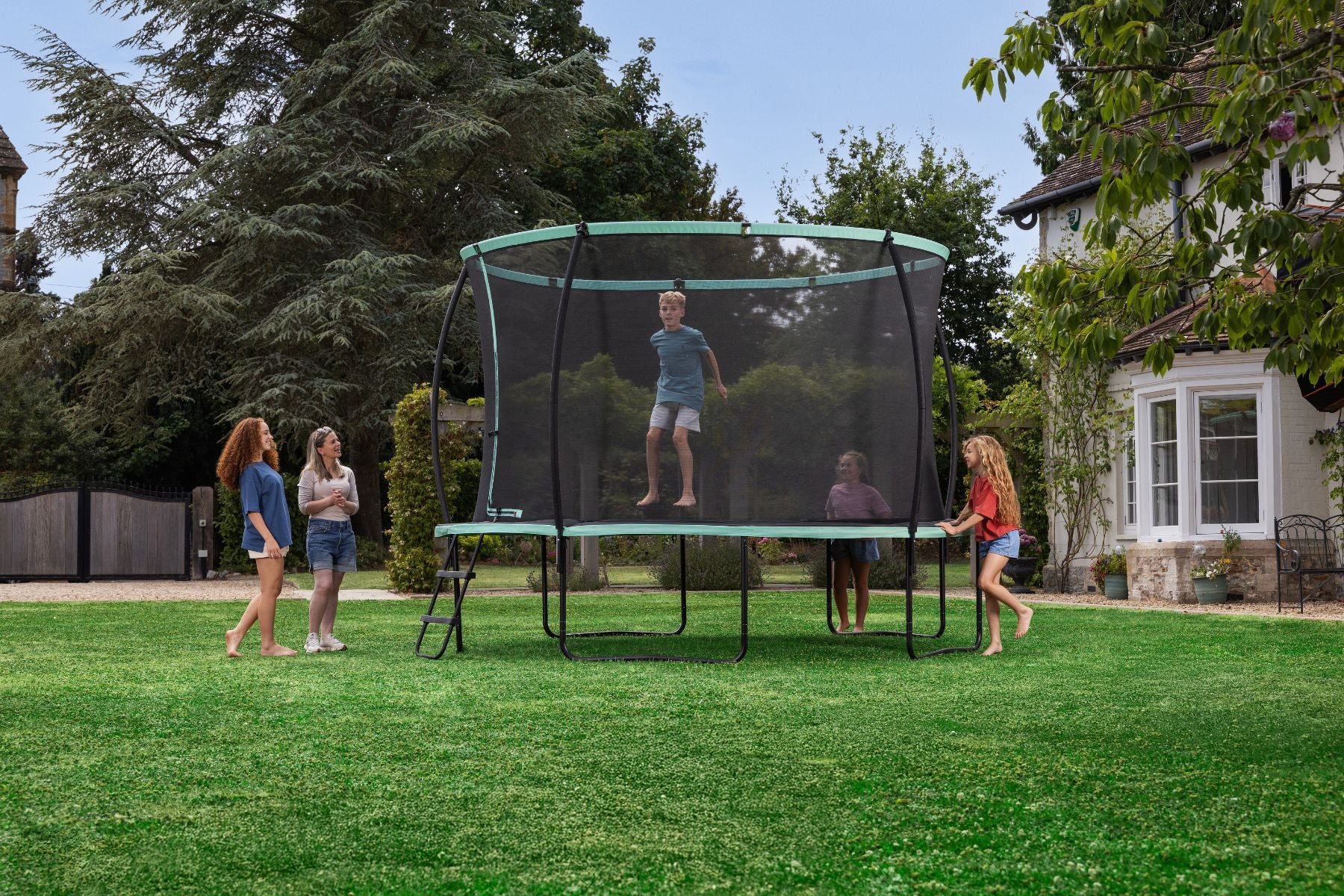  12 foot outdoor kids trampoline