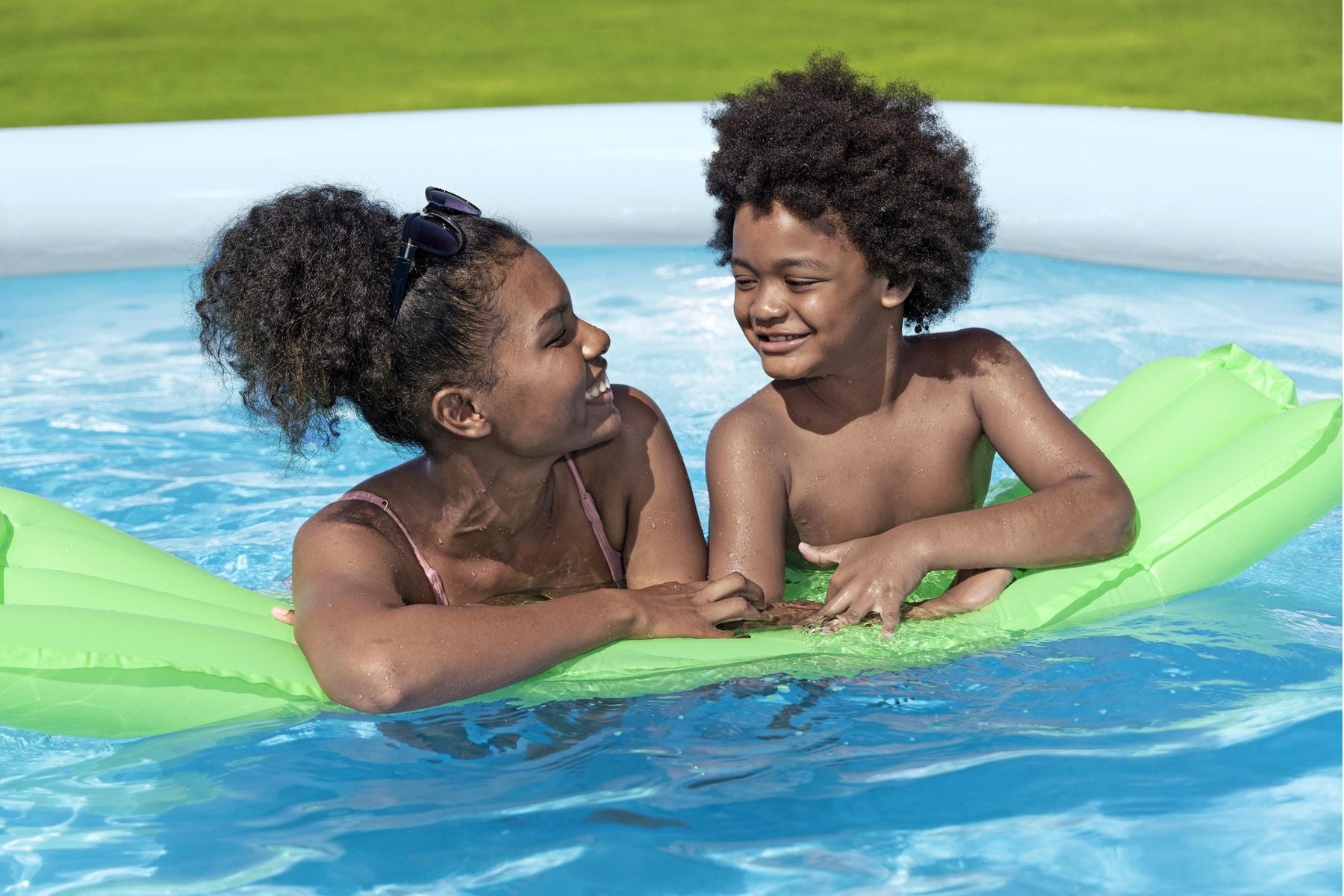  pool garden 