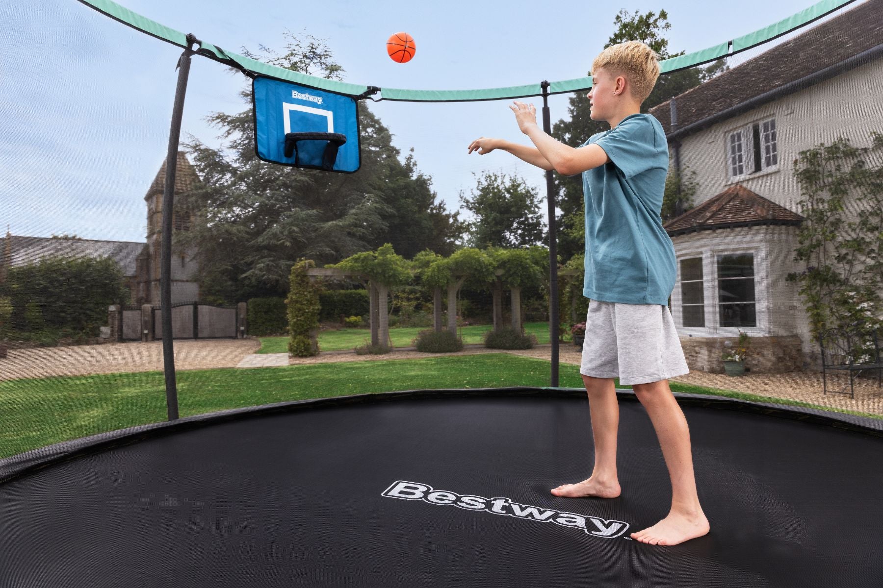 trampoline for kids 