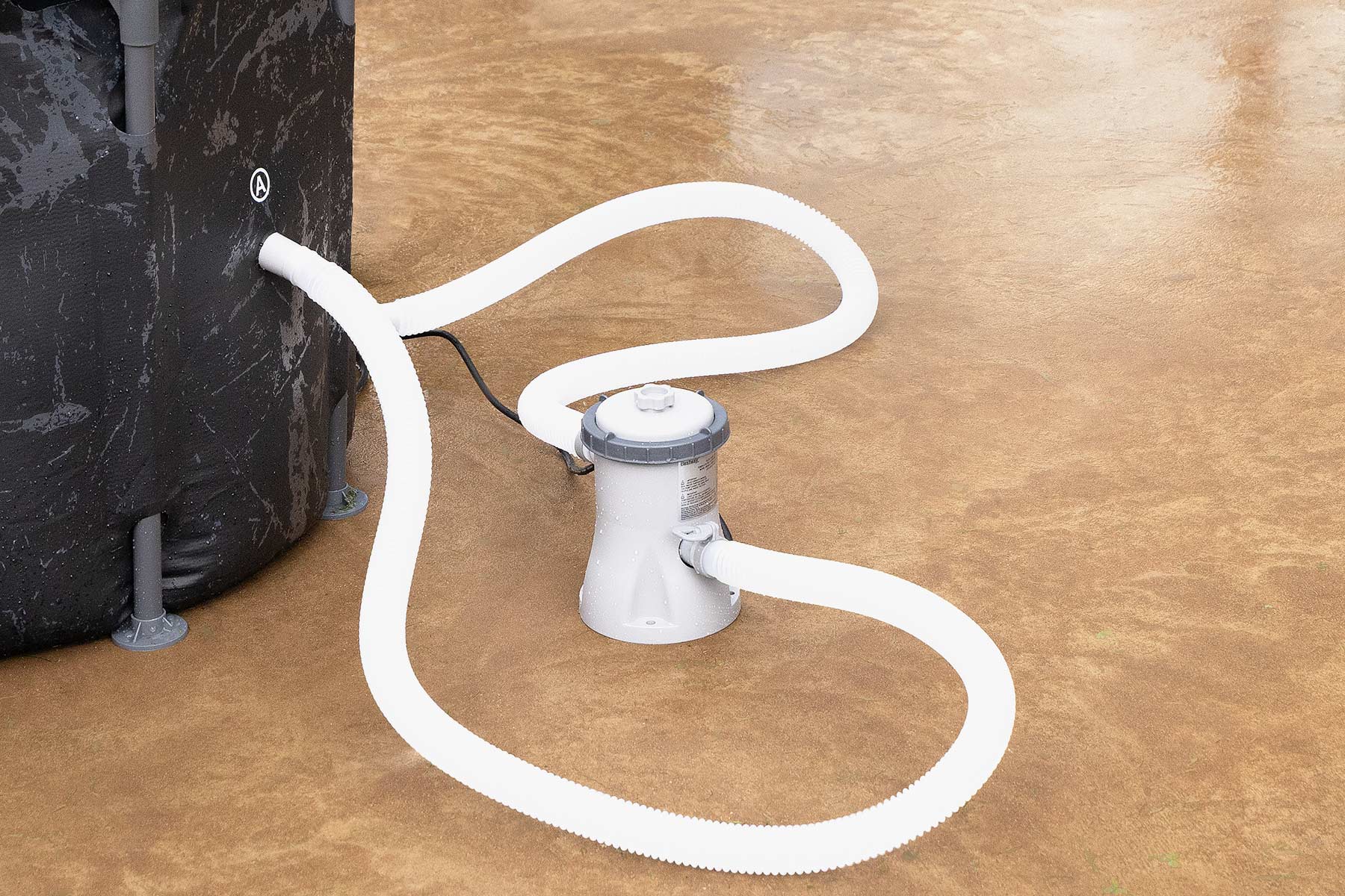 Glacial Dip™ Ice Bath Cold Plunge Recovery Pod with Pump